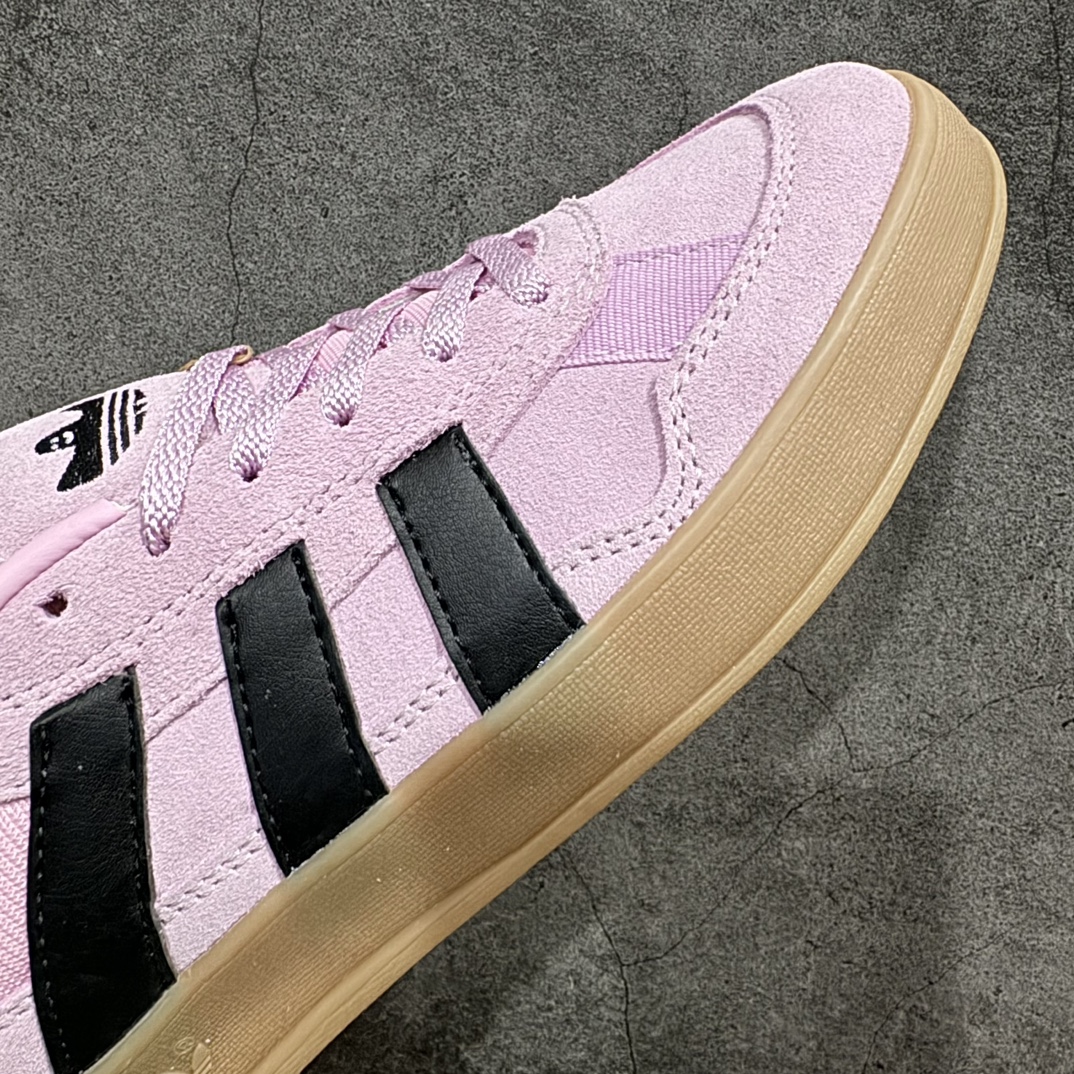 图片[6]-【纯原YH版】Adidas originals Aloha Super \”One Black Eye\” 防滑减震耐磨 低帮 板鞋n细节上的特色还包括侧面的皮革三条纹、后跟刺绣图案以及“MG”的字母组合n在鞋舌处则配以 Gonz 标志性的飞鸟图案n 柔和的配色加上舒适的脚感为即将到来的情人节带来别样的街头风格选择货号：HQ2032  尺码：36 36.5 37 38 38.5 39 40 40.5 41 42 42.5 43 44 44.5 45 编码：YH230250-鞋库