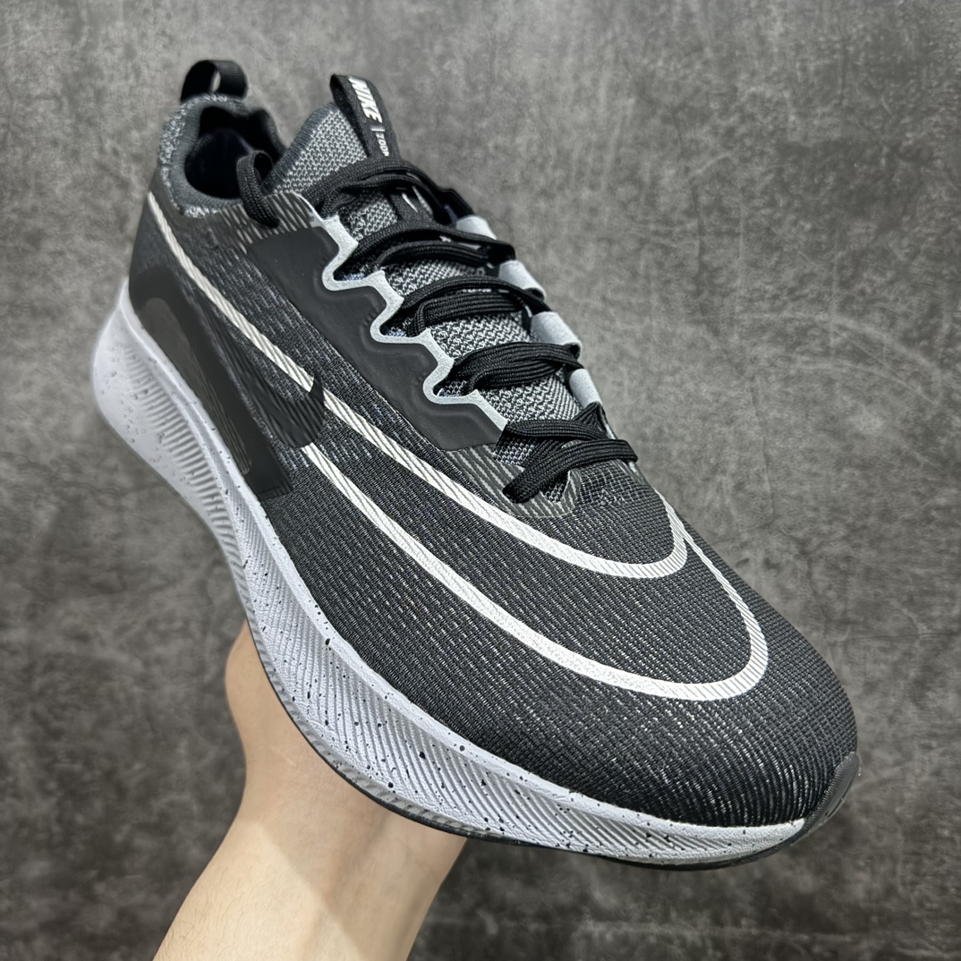 图片[3]-【NO.1版本】Nike Zoom Fly 4 耐克超弹碳板跑步鞋 鞋款搭载 Flyknit 材料 打造出众弹性 易于穿脱。采用React技术 轻盈耐穿泡绵打造,铸就出众回弹的顺畅迈步体验。结合内置碳纤维板,塑就柔韧灵活的迈步体验。 尺码36 36.5 37.5 38 38.5 39 40 40.5 41 42 42.5 43 44 44.5 45 货号CT2392-002 编码：DS260300-鞋库