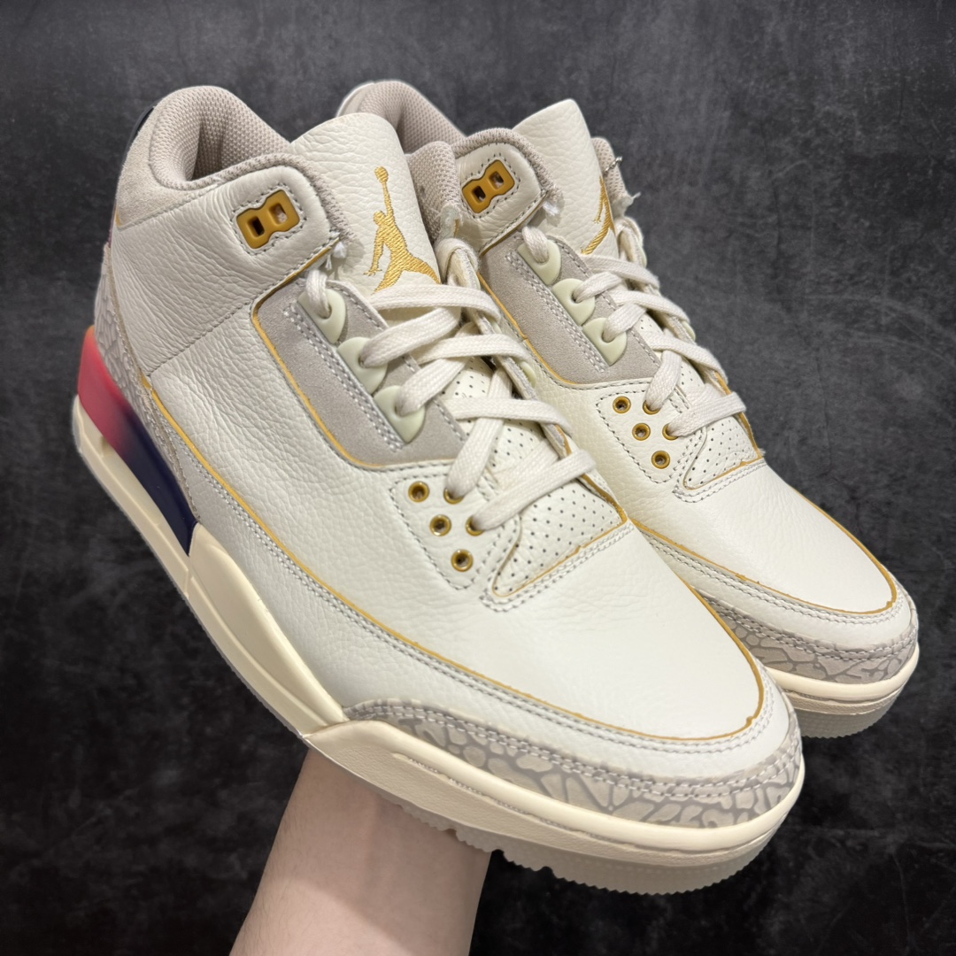 【原厂版】J Balvin x Air Jordan AJ3 联名白蓝红 彩虹渐变 FN0344-901专业AJ大厂出品 品质细节眼见为实全套原纸板楦头开发 原厂大底磨具加持立体防滑纹理 原装可视Air Sole气垫 原汁原味最完美的三代版型 唯一正确鞋头趴度弧度高度鞋身腰线 原厂TPU彩虹扎染后跟饰片 正确内里反口里网布 皮料菱角分明不变形无多余毛边 广东原厂zp同批次手工大底描漆拉丝 市场唯一原厂鞋扣模具 原厂织唛标 原厂飞人电绣工艺 尾指中部跳三针 独家绑鞋带手法 印刷中底布 四线拉帮 米色美纹纸贴合固定 进口港宝加持 后跟自然饱满 全鞋荧光划线卡点 追求极致完美 每一双都是工艺品 多重QC质检 超越公司货的品控标准 实实在在的免检产品  尺码：40.5 41 42 42.5 43 44 44.5 45 45.5 46 47.5 48.5 编码：X10380420-鞋库