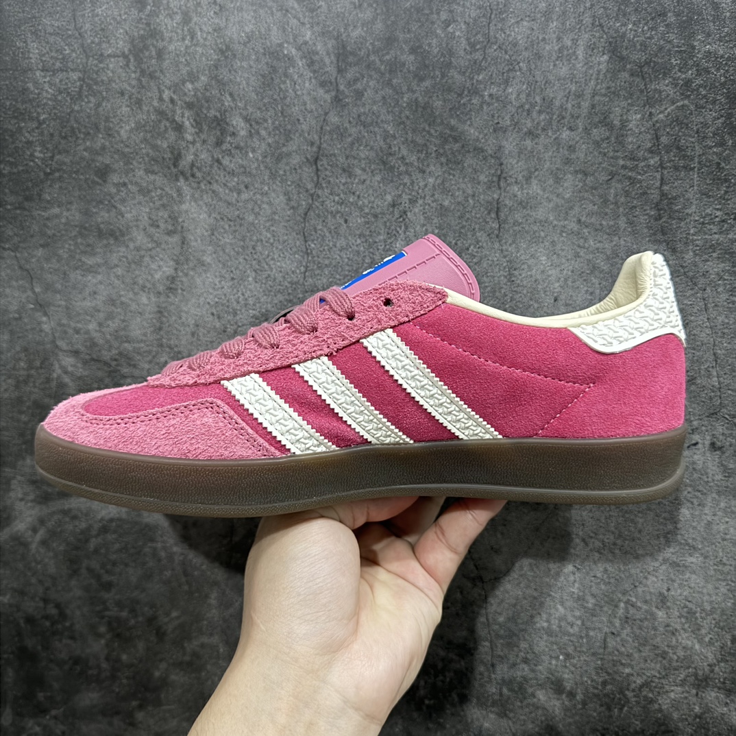 纯原版AdidasOriginalsGazelleIndoor防滑低帮T头德训鞋GZ复古系列白粉红草莓熊