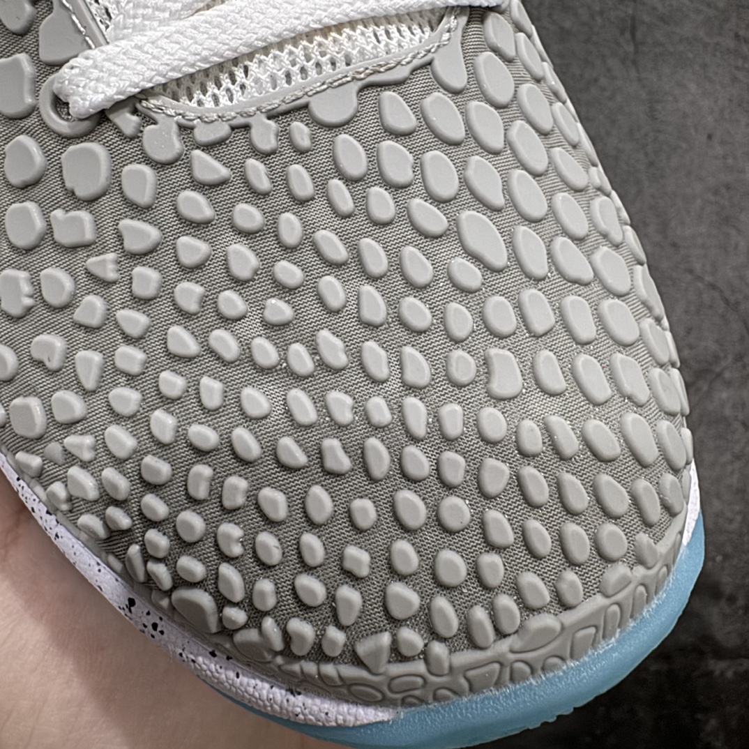 图片[4]-【MX版本】NK Zoom Kobe 6 科比六代 白灰蓝 货号：PE2023-101n前后气垫加持 信仰绝不减配市售唯一PROTRO复刻版开发货品全鞋身材料卡色独家定制SWOOSH 蛇鳞 正确珠光效果（内嵌珍珠粉）n独家前掌Zoom Turbo 后掌马蹄Zoom缓震内置全真动态飞线 独家复刻U型缓震垫带独立钢印十年情怀 这里完美落地 致力打造最强ZK系列  尺码：41 42 42.5 43 44 44.5 45 45.5 46 47.5 48.5 49.5 编码：T1520550-鞋库