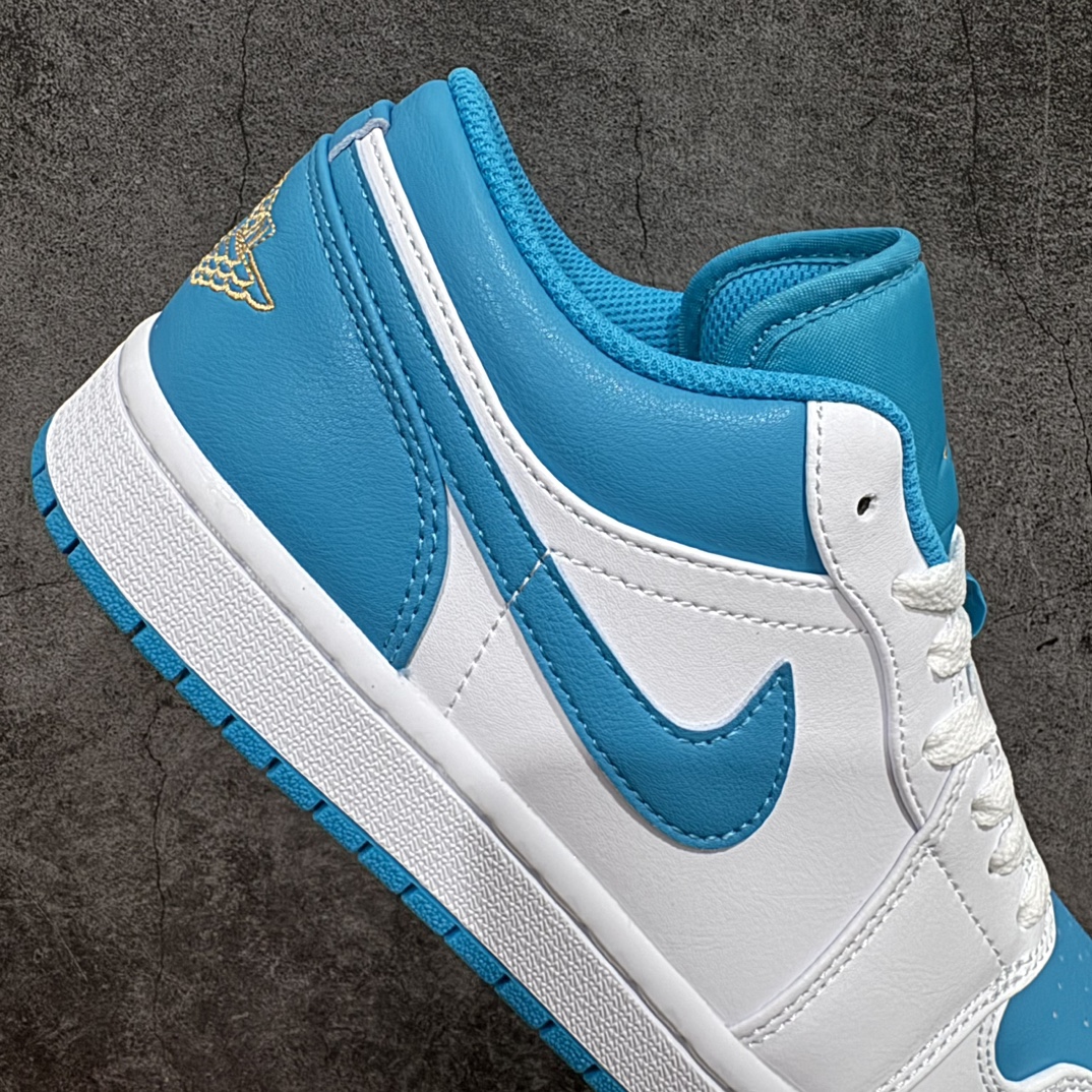 图片[7]-【vt版本】Air Jordan 1 Low 乔丹1代低帮白蓝 货号：553558-174nn全新流水线出品 DT版本唯一平替选择 市场第二梯队最强版 全部原鞋开发 原楦原纸板开发 全鞋电脑针车 原厂内置全掌气垫 原盒内在原标 唯一Zp原版鞋带绑法 免检产品 全新2022版型 全头层皮料 完美零毛边处理 原厂配置全掌气垫 价格定位良心nSIZE：36 36.5 37.5 38 38.5 39 40 40.5 41 42 42.5 43 44 44.5 45 46 编码：ZX210230-鞋库