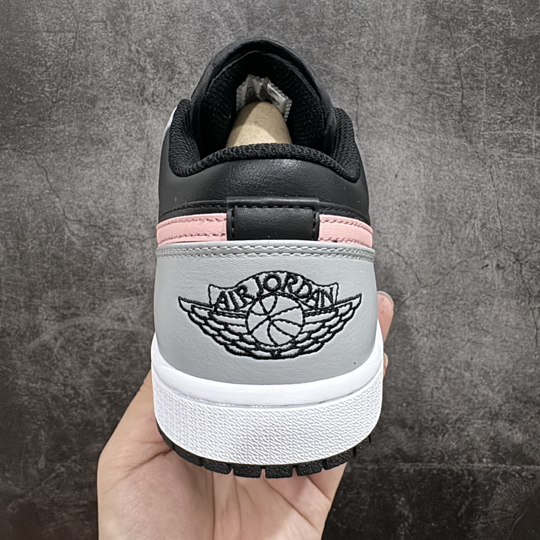 图片[4]-【vt版本】Air Jordan 1 Low 乔丹1代低帮白蓝 货号：553558-062nn全新流水线出品 DT版本唯一平替选择 市场第二梯队最强版 全部原鞋开发 原楦原纸板开发 全鞋电脑针车 原厂内置全掌气垫 原盒内在原标 唯一Zp原版鞋带绑法 免检产品 全新2022版型 全头层皮料 完美零毛边处理 原厂配置全掌气垫 价格定位良心nSIZE：36 36.5 37.5 38 38.5 39 40 40.5 41 42 42.5 43 44 44.5 45 46 编码：ZX210230-鞋库