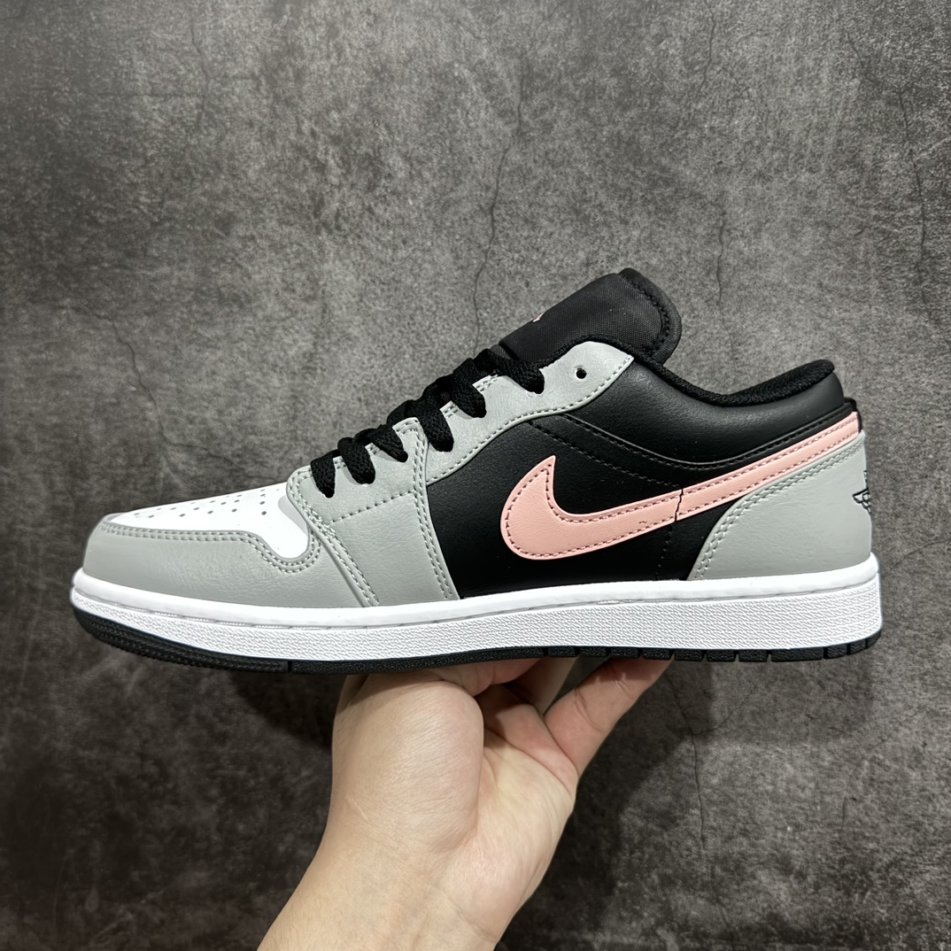 图片[2]-【vt版本】Air Jordan 1 Low 乔丹1代低帮白蓝 货号：553558-062nn全新流水线出品 DT版本唯一平替选择 市场第二梯队最强版 全部原鞋开发 原楦原纸板开发 全鞋电脑针车 原厂内置全掌气垫 原盒内在原标 唯一Zp原版鞋带绑法 免检产品 全新2022版型 全头层皮料 完美零毛边处理 原厂配置全掌气垫 价格定位良心nSIZE：36 36.5 37.5 38 38.5 39 40 40.5 41 42 42.5 43 44 44.5 45 46 编码：ZX210230-鞋库