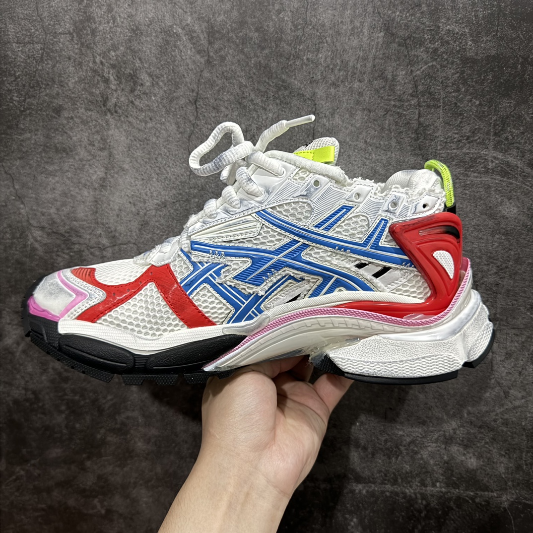 图片[2]-【XA版本】Balenciaga Runer 巴黎世家7代 破坏风 手工做旧款复古老爹鞋n全新版本出货 核心配合工厂优势供应市场最优品质 鞋型细节做旧等都好于市场版本n不但比市场货好 而且比市场货便宜💪🏻n原厂点胶工艺同步原鞋 区别市面所有版本n非市面所有固定TPU，原厂订制胶棒 一切细节高端还原  ，欢迎挑刺💪🏻 尺码：35-46 编码：DF490520-莆田鞋批发中心