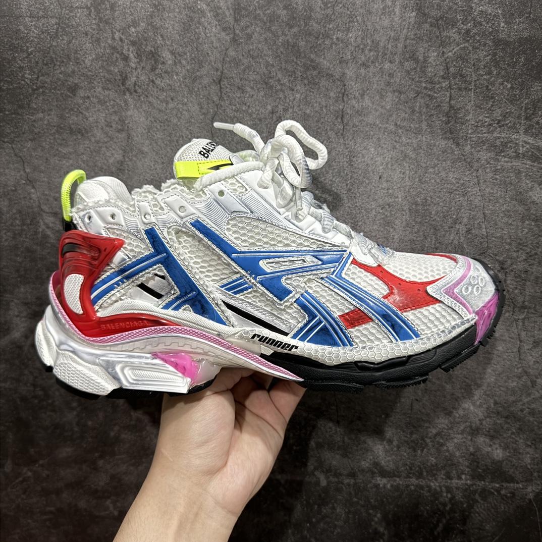 【XA版本】Balenciaga Runer 巴黎世家7代 破坏风 手工做旧款复古老爹鞋n全新版本出货 核心配合工厂优势供应市场最优品质 鞋型细节做旧等都好于市场版本n不但比市场货好 而且比市场货便宜💪🏻n原厂点胶工艺同步原鞋 区别市面所有版本n非市面所有固定TPU，原厂订制胶棒 一切细节高端还原  ，欢迎挑刺💪🏻 尺码：35-46 编码：DF490520-鞋库