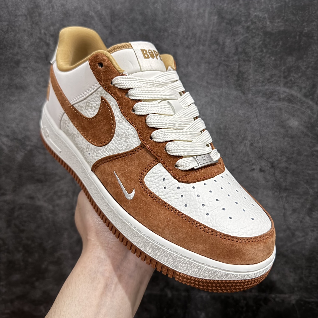 图片[3]-【公司级】Nk Air Force 1\’07 Low BAPE联名-米白栗黄猪八 空军一号低帮休闲板鞋 BA8806-847n原楦头原纸板 原装鞋盒 定制五金配件 内置全掌气垫 原厂鞋底  尺码：36 36.5 37.5 38 38.5 39 40 40.5 41 42 42.5 43 44 44.5 45 编码：HXS310320-鞋库