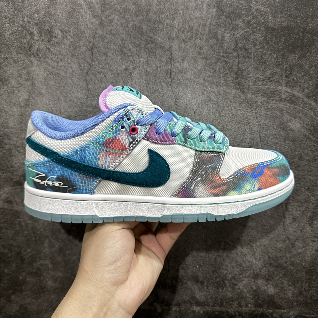 【纯原Top版本】Futura Laboratories x NK SB Dunk Low 联名款低帮休闲板鞋 HF6061-400国内一线头部大厂出品 知名厂牌同源 高端外贸零售专供 实拍所见即所得  尺码：36 36.5 37.5 38 38.5 39 40 40.5 41 42 42.5 43 44 44.5 45 46 47.5 编码：X10370390-莆田鞋批发中心