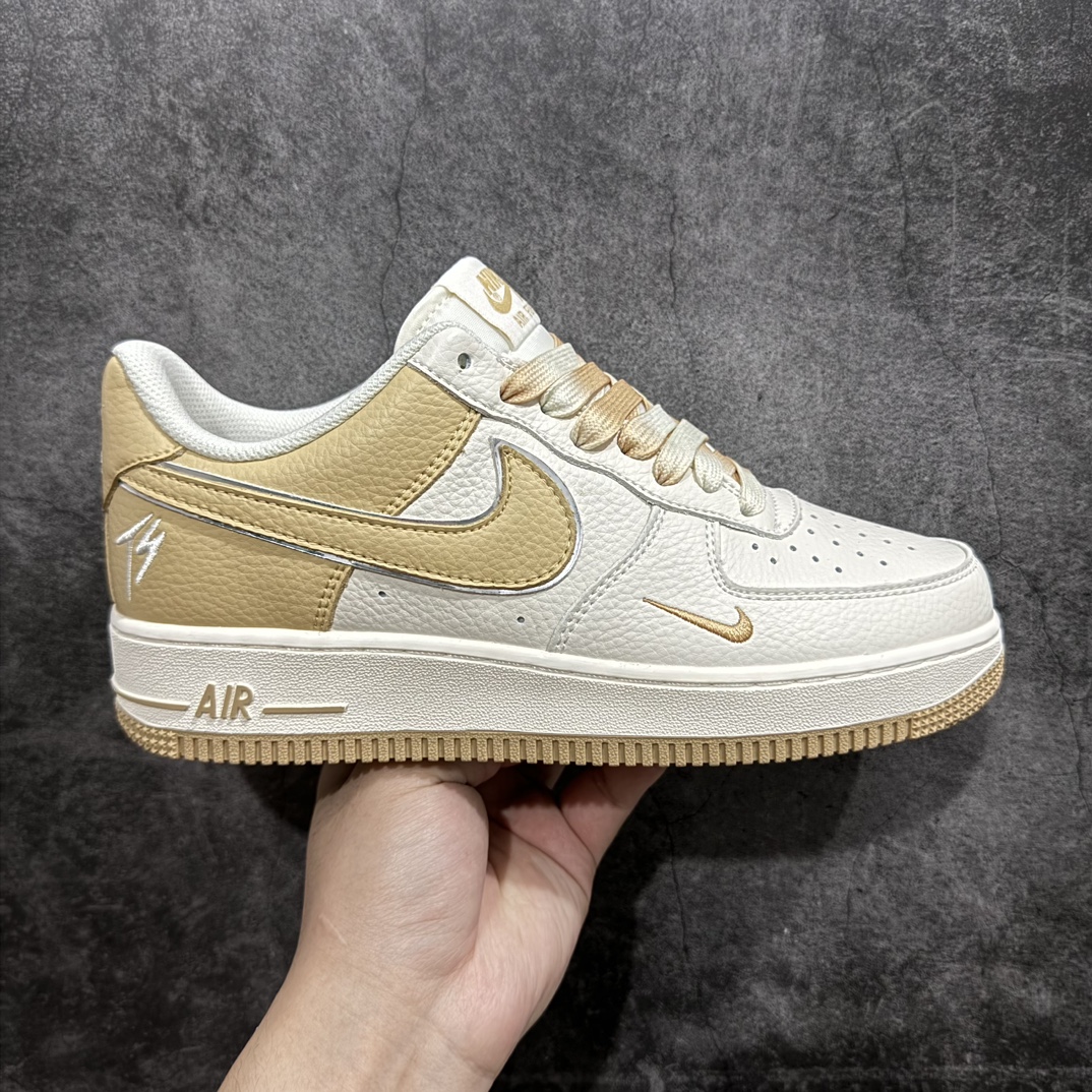 【公司级】Nike Air Force 1 Low 07 x TS 联名白沙黄满天星n原楦头原纸板 打造纯正低帮空军版型 专注外贸渠道 全掌内置蜂窝气垫原盒配件 原厂中底钢印、拉帮完美官方货号：IO5636 111 Size：36 36.5 37.5 38 38.5 39 40 40.5 41 42 42.5 43 44 44.5 45 编码：HXS270280-莆田鞋批发中心