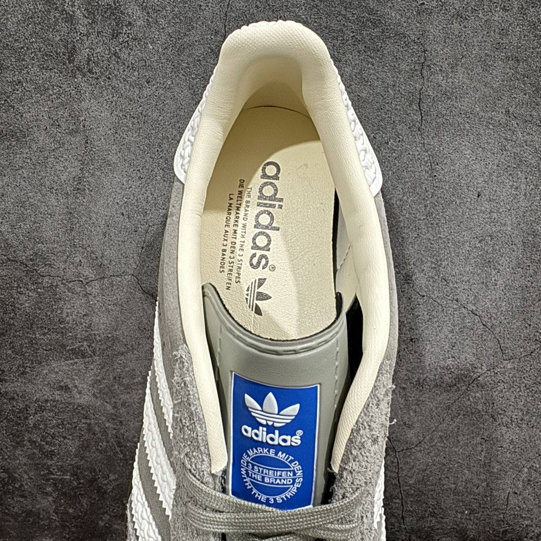 图片[8]-【KX神版】Adidas Originals Gazelle Indoor  防滑低帮T头德训鞋 GZ复古系列 灰白 草莓熊 IF1807n渠道版外贸纯原品质出货💪🏻n正确猪八材料 毛绒感质感都特别强 非普通版本n市场最高版本完美还原zp细节，注意区别市场任何版本，完全不是一路货色‼️n全鞋原材料打造，无任何色差，正确鞋型，后跟港宝材料定型，正确微透生胶大底，反口内里头层细腻小牛皮，纸板中底 鞋垫背胶，侧面正确烫金压印字母，所有细节完美还原‼️ 尺码：35 36 36.5 37 38 38.5 39 40 40.5 41 42 42.5 43 44 44.5 45 编码：NB250270-莆田鞋批发中心