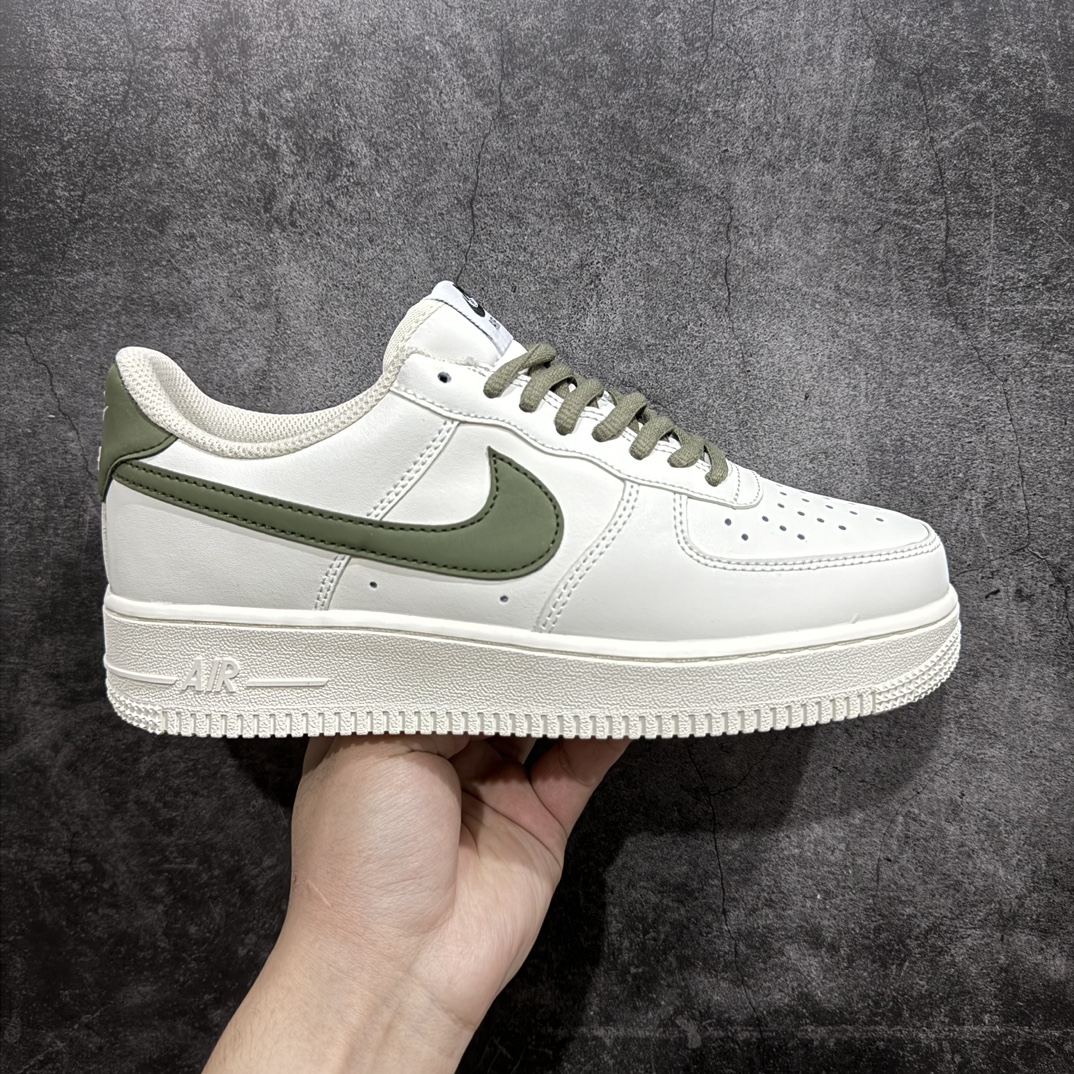 【公司级】Nk Air Force 1\’07 Low 米白绿配色 空军一号低帮休闲板鞋 CQ5059-110n原楦原纸板 纯正空军版型 高清洁度 内置全掌气垫 尺码：36 36.5 37.5 38 38.5 39 40 40.5 41 42 42.5 43 44 44.5 45 编码：HXS250260-鞋库