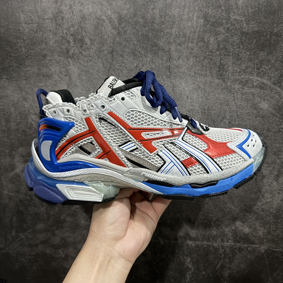 【XA版本】Balenciaga Runer 巴黎世家7代 破坏风 手工做旧款复古老爹鞋n全新版本出货 核心配合工厂优势供应市场最优品质 鞋型细节做旧等都好于市场版本n不但比市场货好 而且比市场货便宜💪🏻n原厂点胶工艺同步原鞋 区别市面所有版本n非市面所有固定TPU，原厂订制胶棒 一切细节高端还原  ，欢迎挑刺💪🏻 尺码：35-46 编码：DF490520-鞋库