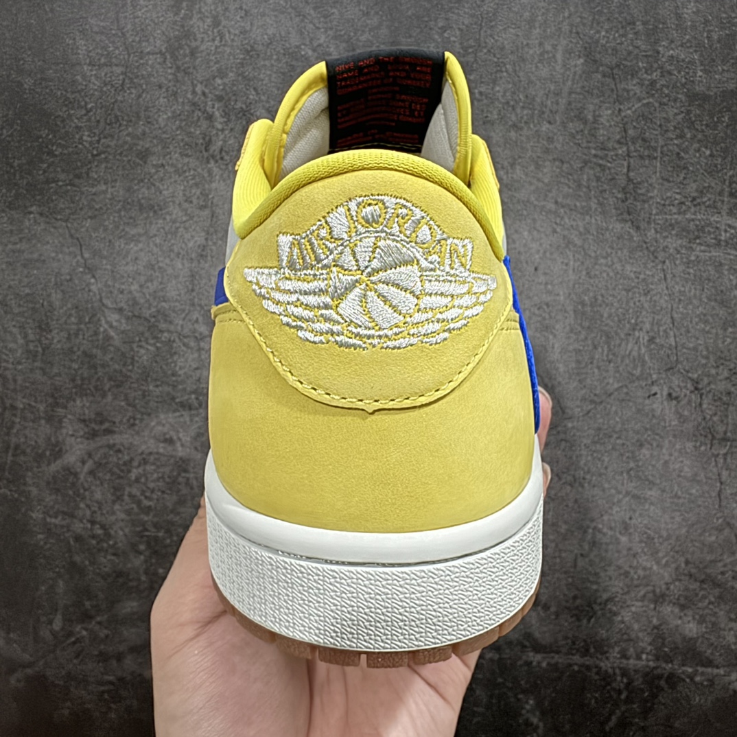 图片[4]-【全新DG2.0版】Travis Scott x Air Jordan AJ1 Low OG SP TS联名倒钩7.0低帮 黄蓝色 DZ4137-700nn全新版本出货 巅峰品质 天花板级别n细节改进版 实拍所见即所得 自行揣摩n此版在各大纯原阵营中 绝对是Top级别的存在‼️n实物过于完美 高端零售主推版本 关键价格也不杀猪💪🏻nn纯原第一梯队版本 细节均没毛病 品质自观实拍👇🏻n所有皮料均来自原厂 所有细节均多次校对n针车效果同步原鞋 刺绣拉到原厂定做n原楦原纸板开发 后跟弧度收口自然不对折极致一眼正品既视感 进口玻璃冲刀皮料裁剪零毛边承诺百分百一致原鞋 鞋面清洁度最高 QC检验标准 控制溢胶 鞋盒、防尘纸 配件鞋带 均采购来自原厂n 尺码：36-47.5 编码：LJQ400430-鞋库