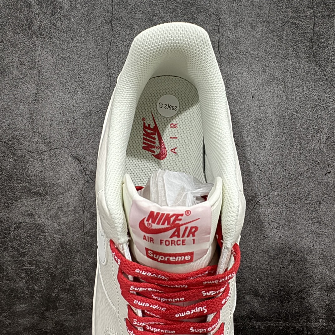 图片[8]-【公司级】Nike Air Force 1 Low 07 x Supreme 白红n原楦头原纸板 打造纯正低帮空军版型 专注外贸渠道 全掌内置蜂窝气垫原盒配件 原厂中底钢印、拉帮完美官方货号：SU0220 001 Size：36 36.5 37.5 38 38.5 39 40 40.5 41 42 42.5 43 44 44.5 45 编码：HXS250260-鞋库