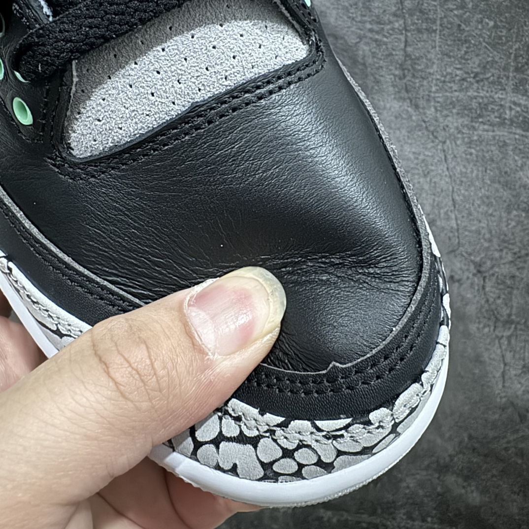 图片[5]-【纯原LW版本】Air Jordan 3 Retro\”Green Glow\” AJ3 乔丹3代黑绿货号：CT8532-031n天花板品质 原装版本全身采用原厂皮料 鞋带 织唛 内标全部客供原厂 原厂数据 原厂楦头纸板打造 每个细节都对位原鞋 尺码：36 36.5 37.5 38 38.5 39 40 40.5 41 42 42.5 43 44 44.5 45 45.5 46 47.5 48.5 编码：X10450480-鞋库