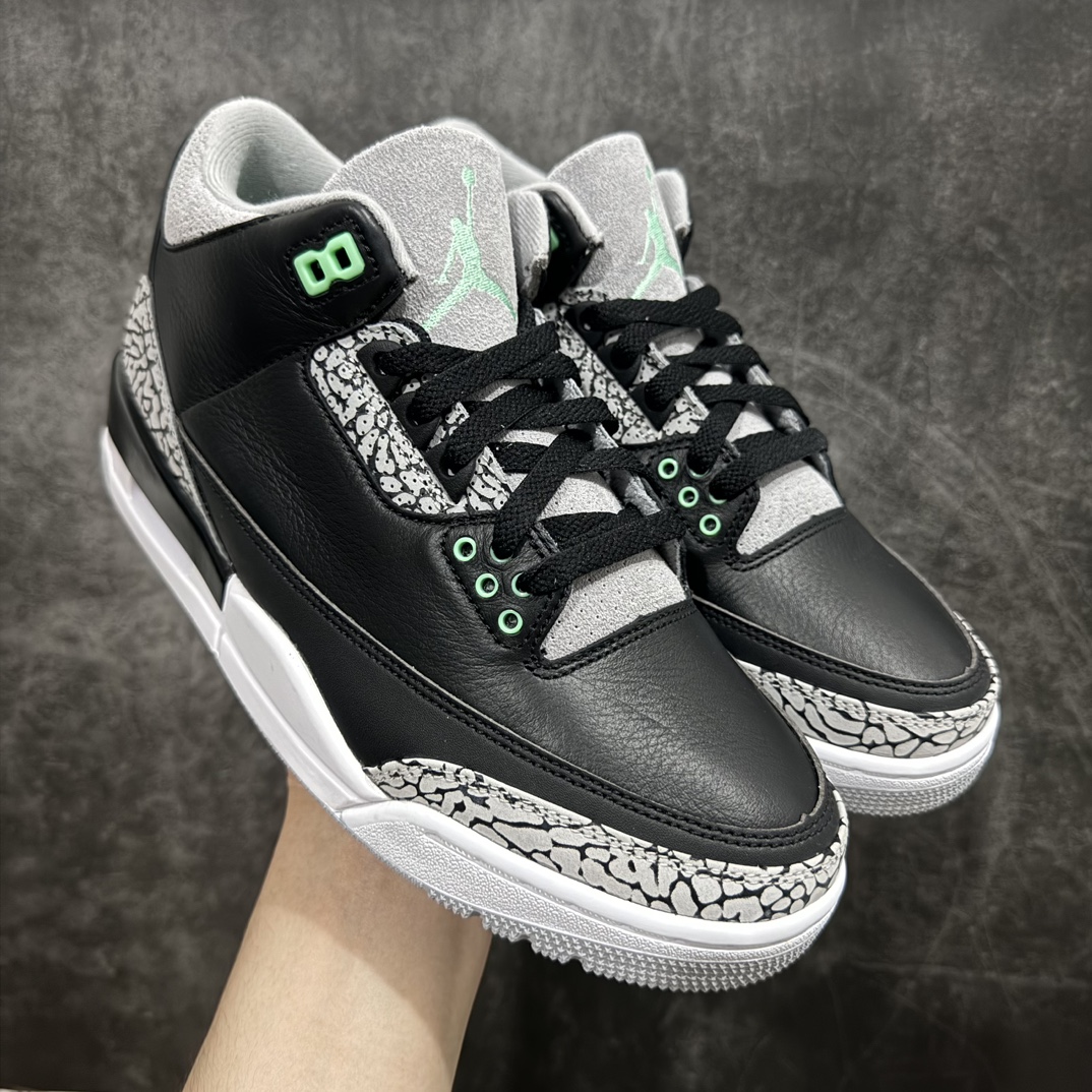 【纯原LW版本】Air Jordan 3 Retro\”Green Glow\” AJ3 乔丹3代黑绿货号：CT8532-031n天花板品质 原装版本全身采用原厂皮料 鞋带 织唛 内标全部客供原厂 原厂数据 原厂楦头纸板打造 每个细节都对位原鞋 尺码：36 36.5 37.5 38 38.5 39 40 40.5 41 42 42.5 43 44 44.5 45 45.5 46 47.5 48.5 编码：X10450480-鞋库