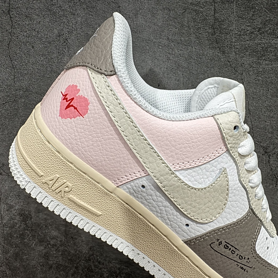 240 Nk Air Force 1'07 Low 520情人节限定 动情心电图 板鞋 TY0301-222