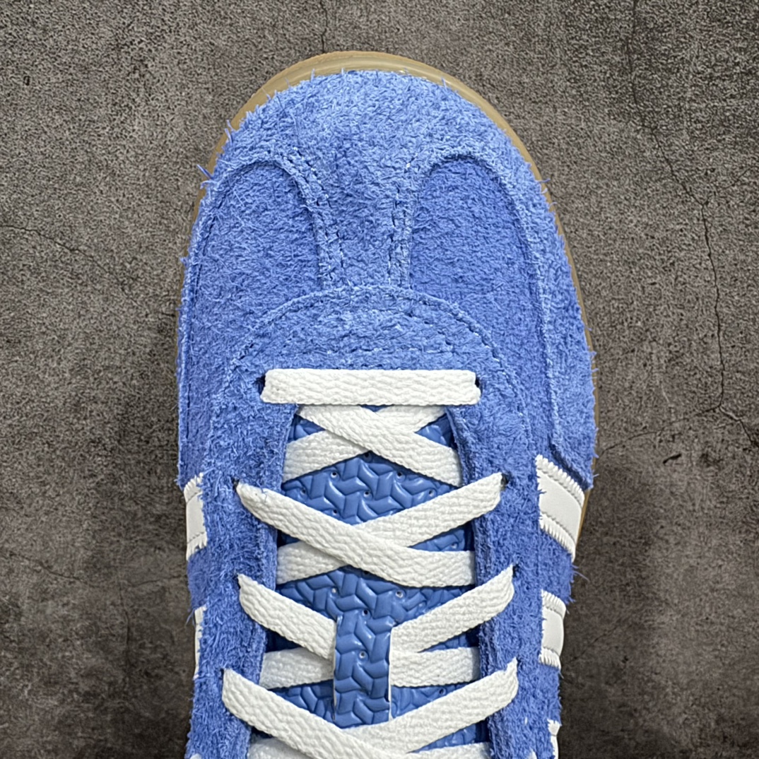 图片[5]-【纯原M版】Adidas Originals Gazelle Indoor  防滑低帮T头德训鞋 GZ复古系列 蓝白 HQ8717n知名纯原工厂💪🏻n正确猪八材料 毛绒感质感都特别强 非普通版本n市场顶级版本完美还原zp细节，注意区别市场任何版本，完全不是一路货色‼️n全鞋原材料打造，无任何色差，正确鞋型，后跟港宝材料定型，正确微透生胶大底，反口内里头层细腻小牛皮，纸板中底 鞋垫背胶，侧面正确烫金压印字母，所有细节完美还原‼️ 尺码：36 36.5 37 38 38.5 39 40 40.5 41 42 42.5 43 44 44.5 45 46 编码：JY270290-莆田鞋批发中心