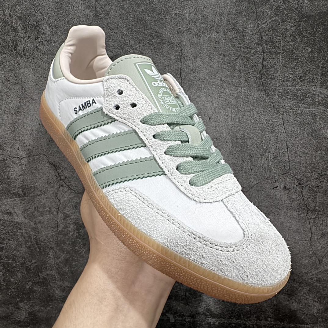 图片[3]-【正确版】AD Gazelle Indoor Trainers 羚羊内训系列低帮复古百搭休闲运动德训风板鞋 ID0492nn90年代经典的复刻版！自60年代以足球训练鞋面世以来,Gazelle就以其经典设计席卷全球。1991年版本的复刻,再造经典Gazelle。采用皮革打造,搭配浊色细节,让这款经典更加简约。 尺码：35.5 36 36⅔ 37⅓ 38 38⅔ 39⅓ 40 40⅔ 41⅓ 42 42⅔ 43⅓ 44 45 编码：DZ230250-莆田鞋批发中心