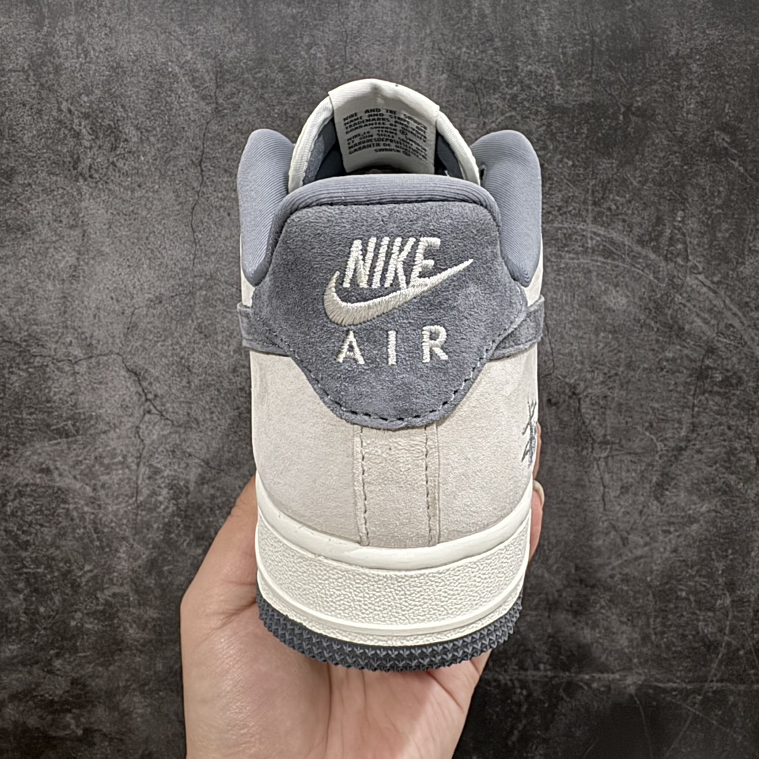 260 Nk Air Force 1'07 Low 斯图西联名-米银灰猪八 空军一号低帮休闲板鞋 HD1968-013