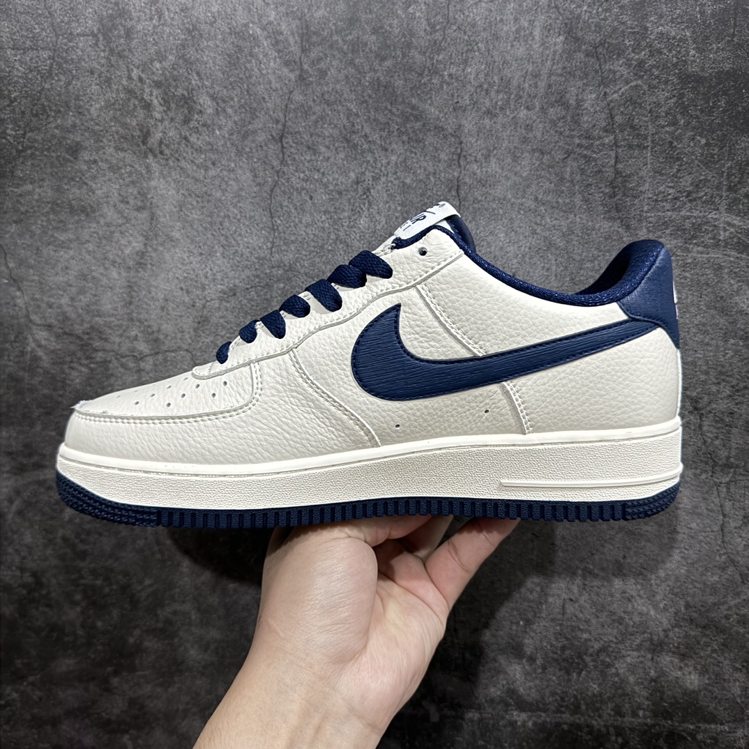 220 小红书爆款  Nike Air Force 1 Low '07 “米深蓝”配色低帮空军一号休闲板鞋  PA3035-068