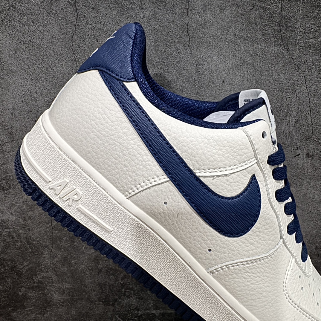 220 小红书爆款  Nike Air Force 1 Low '07 “米深蓝”配色低帮空军一号休闲板鞋  PA3035-068