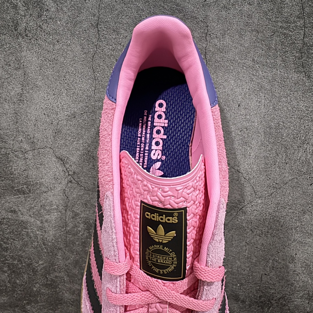 200 【CS版本】AD Original Gazelle Indoor Trainers 瞪羚室内鞋系列低帮复古百搭休闲运动德训风板鞋 粉绿IE7002