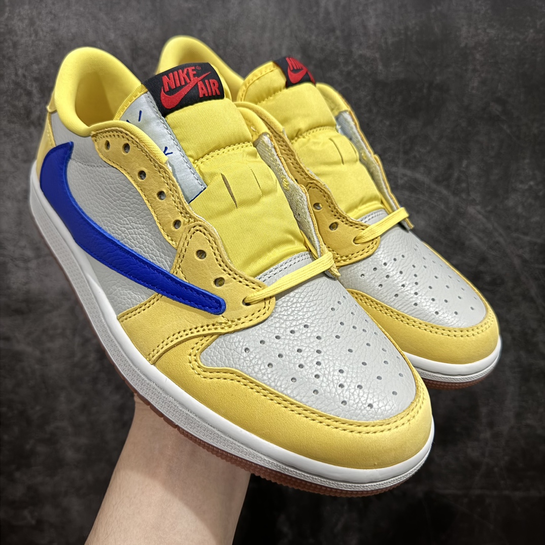 【OG纯原版】Travis Scott x Air Jordan AJ1 Low OG SP TS联名倒钩7.0低帮 黄蓝色 DZ4137-700nn巅峰品质 天花板级别n细节改进版 实拍所见即所得 自行揣摩n此版在各大纯原阵营中 绝对是Top级别的存在‼️n实物过于完美 高端零售主推款nn纯原第一梯队版本 细节均没毛病 品质自观实拍👇🏻n所有皮料均来自原厂 所有细节均多次校对n针车效果同步原鞋 刺绣拉到原厂定做n原楦原纸板开发 后跟弧度收口自然不对折极致一眼正品既视感 进口玻璃冲刀皮料裁剪零毛边承诺百分百一致原鞋 鞋面清洁度最高 QC检验标准 控制溢胶 鞋盒、防尘纸 配件鞋带 均采购来自原厂n 尺码：36-47.5 编码：OG460480-鞋库