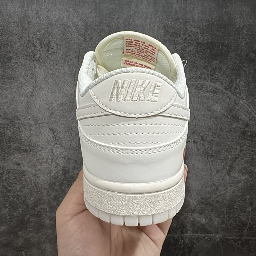 280 【定制版】Nk SB Dunk Low Supreme联名-米白双勾 周年高端定制 低帮休闲板鞋 BB8675-104