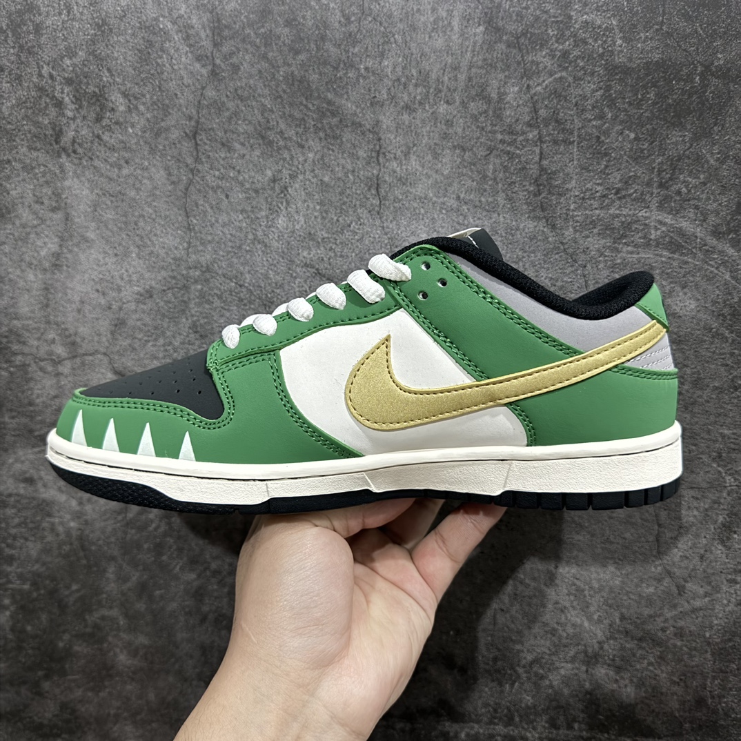 300 【定制版】Nk SB Dunk Low 恐龙战队系列 异特龙配色 低帮休闲运动滑板板鞋 ZZ1998-006