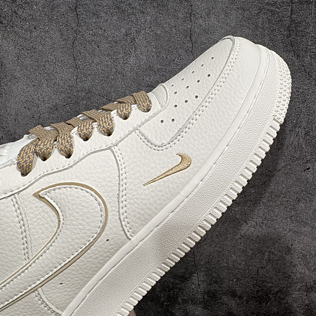 240 Nk Air Force 1'07 Low 经典卡其小勾 满天星 空军一号低帮休闲板鞋 MJ0319-027