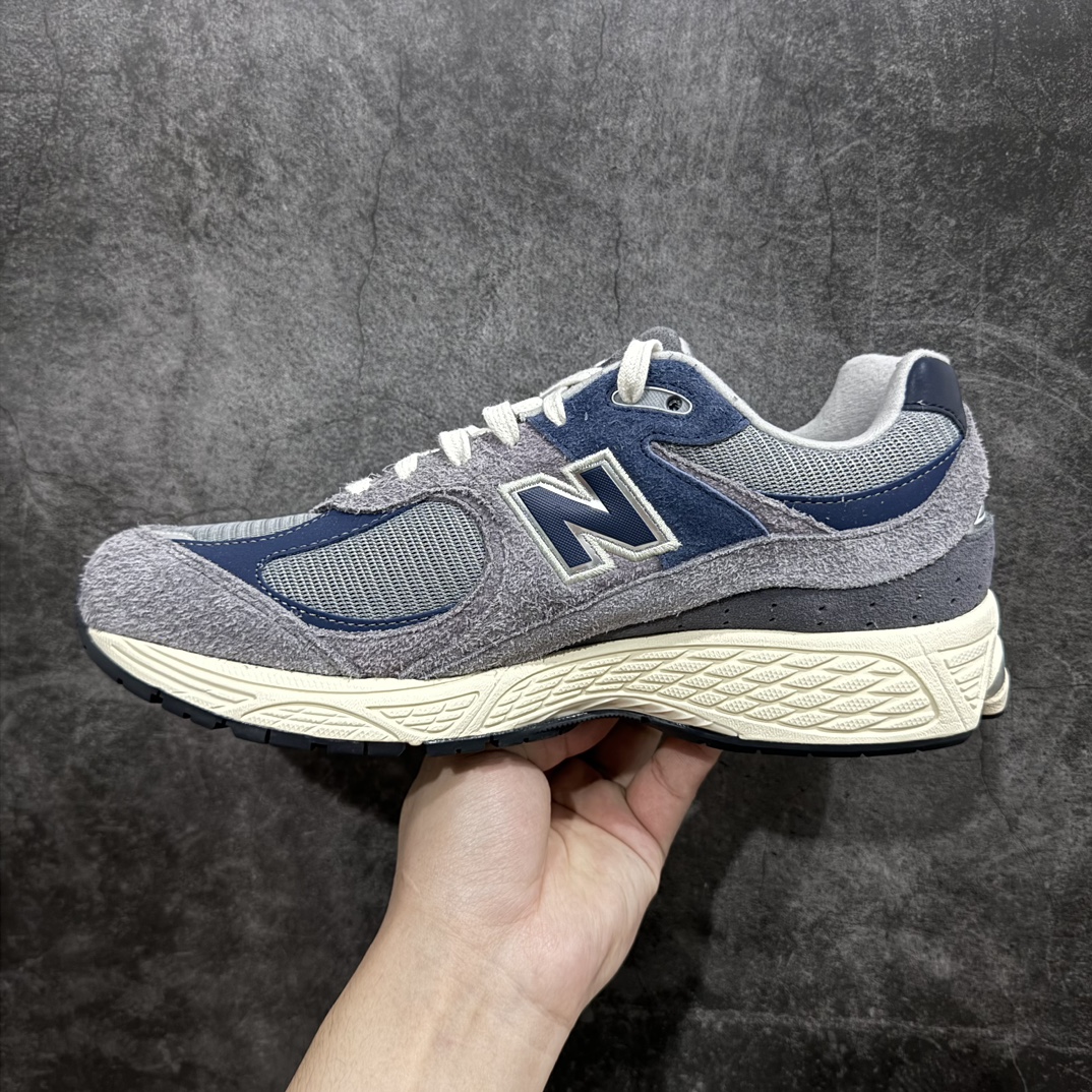 图片[2]-【纯原M版】新百伦NB New Balance M2002REL 灰蓝色 全套原楦原纸板原厂数据开发 原厂网纱 原装进口翻毛皮料正确绒感卡色 正确中底拉帮中底网布细节 一比一手工擦旧效果 冲裁组合 匠心打造 耗时两个月开发完成 工艺极其复杂难度可想而知 新开独立私模大底 全网唯一正确做旧组合大底 高端零售专供产物  尺码：36 37 37.5 38 38.5 39.5 40 40.5 41.5 42 42.5 43 44 44.5 45 45.5 46.5 47 编码：HXS300320-莆田鞋批发中心