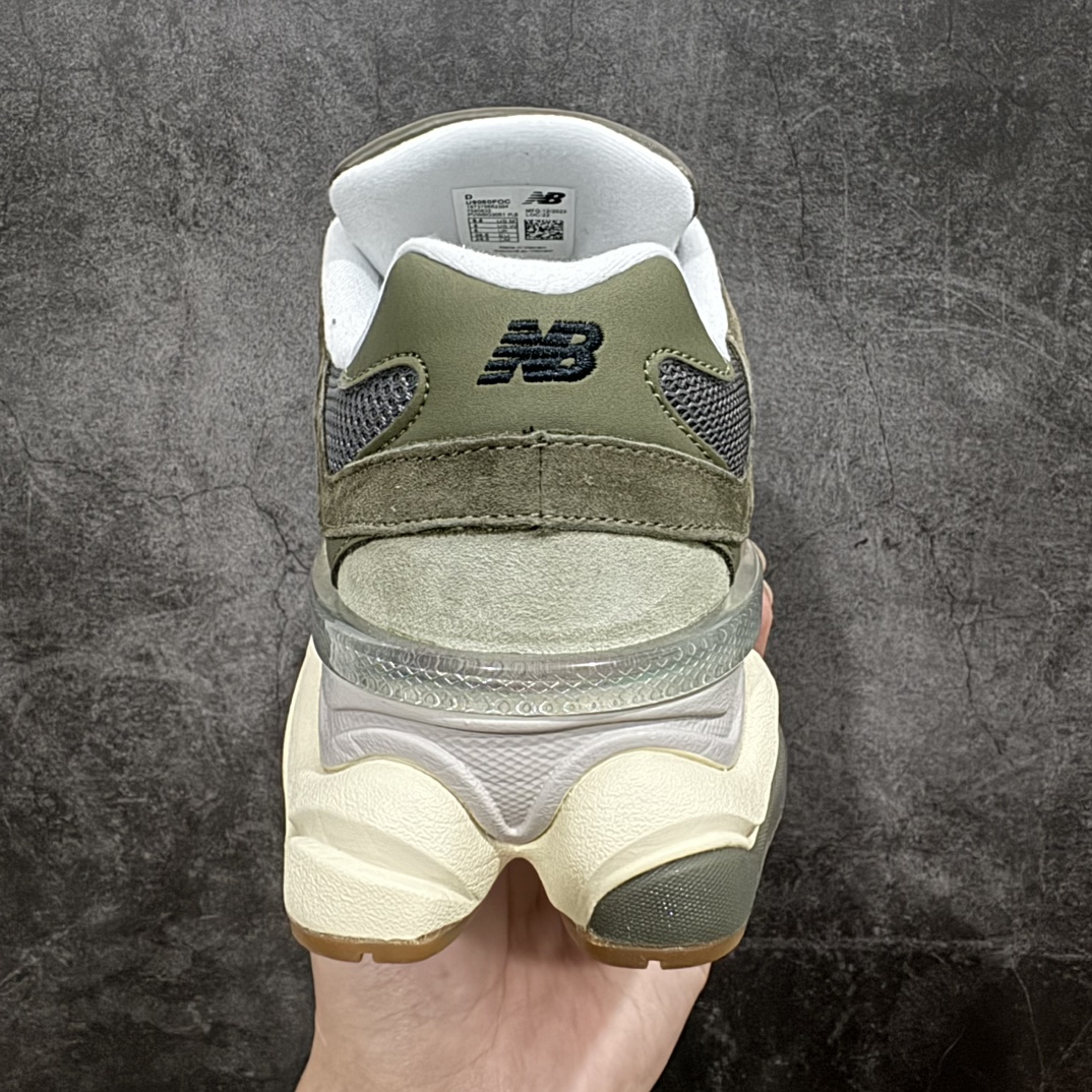 图片[4]-【纯原版】 New Balance NB9060 联名款 复古休闲运动慢跑鞋 U9060FOCn 全套原楦原纸板原厂数据开发 进口三明治网面 原装进口翻毛皮料正确绒感卡色 正确中底拉帮中底网布细节 原厂标裁 带紫光防伪 定制后跟透明水晶模块 冲裁组合 大底贴合程度胶水上色把控完美 整洁度挑战全网艺术家 多道序QC把关品质完善 匠心打造 耗时两个月开发完成 工艺极其复杂难度可想而知 新开独立私模大底 全网唯一正确六层组合大底 高端零售专供产物Size：36 37 37.5 38 38.5 39 40 40.5 41 42 42.5 43 44 45 46.5 编码：JP270300-莆田鞋批发中心