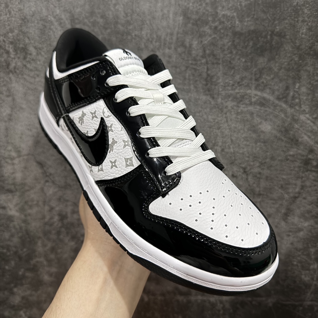 260 【定制版】Nk SB Dunk Low LV联名-漆皮黑勾印花 周年高端定制 低帮休闲板鞋 DQ1098-358