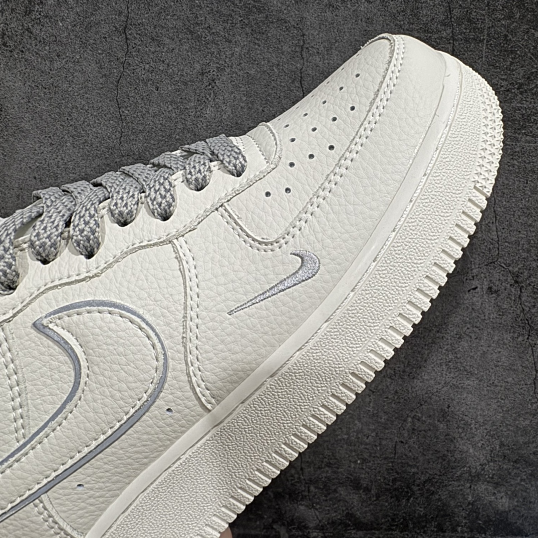 图片[6]-【公司级】官方同步ID定制 原装版本 Nike Air Force 1 Low \’07 “经典灰银小勾”满天星低帮空军一号休闲板鞋 定制皮料 3M反光 原楦原纸板 纯正版型 清洁度完美 内置全掌气垫货号：MJ0319-023Size：36 36.5 37.5 38 38.5 39 40 40.5 41 42 42.5 43 44 44.5 45 编码：HXS290300-鞋库