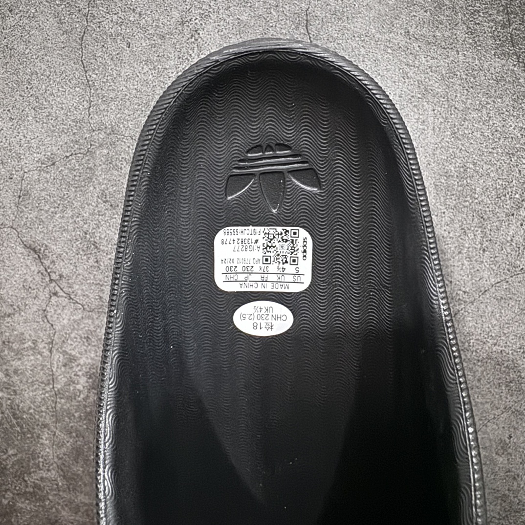 adidasoriginalsAdiFOMSuperstarMule黑白色网红爆款鸭掌半拖鞋注意区别市场