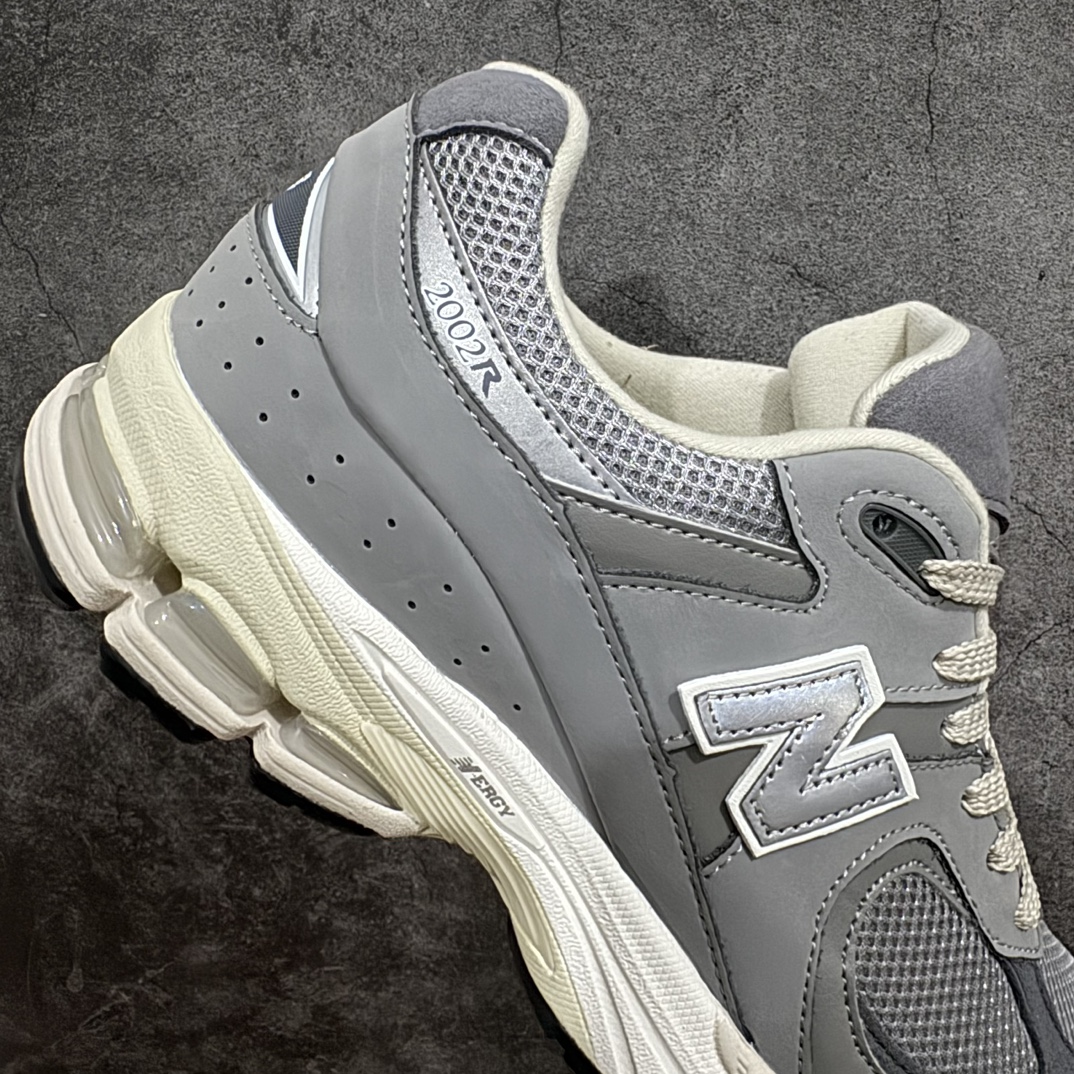 200 【R版】New Balance 2002R 灰色 新百伦经典配色  M2002RNM