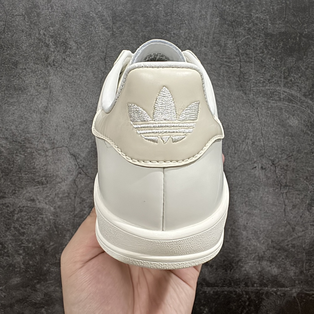 220 【渠道纯原版】AD Gazelle Indoor Trainers 羚羊内训系列低帮复古百搭休闲运动德训风板鞋