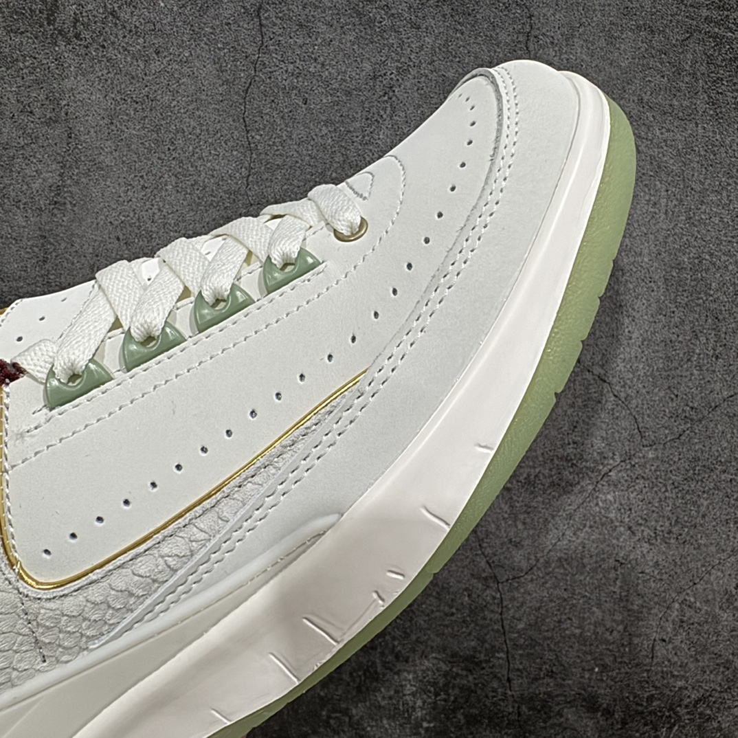 图片[6]-【Kw版】Air Jordan 2 Retro SP LW CNY 乔丹2代aj2代复古篮球鞋舒适运动鞋 醒目配色搭配经典细节，塑就 AJ2 复古造型。设计灵感源自 80 年代乔丹经典战靴。舒适加垫鞋口，赋予脚踝出众柔软感受。柔韧泡沫中底，塑就出色支撑效果，坚固橡胶外底，为关键部位提供出色抓地力 货号：FJ3468-100 尺码：36 36.5 37.5 38 38.5 39 40 40.5 41 42 42.5 43 44 44.5 45 46 编码：MK290310-莆田鞋批发中心