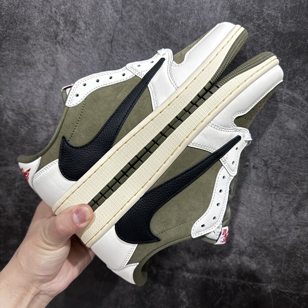 图片[2]-【PK纯原版】Travis Scott x Air Jordan AJ1 Low OG SP TS联名军绿倒钩8.0低帮 DM7866-200nn品质非常稳的版本细节强于市场90%以上代号纯原版本n高价零售必推 零翻车💪🏻nn所有皮料均来自原厂 所有细节均多次校对针车效果同步原鞋 刺绣拉到原厂定做原楦原纸板开发 后跟弧度收口自然不对折 极致一眼正品既视感进口玻璃冲刀皮料裁剪超干净零毛边 承诺百分百一致原鞋 鞋面清洁度最高 QC检验标准 控制溢胶 鞋盒、防尘纸 配件鞋带 均采购来自原厂 尺码：36-47.5 编码：T1440460-莆田鞋批发中心