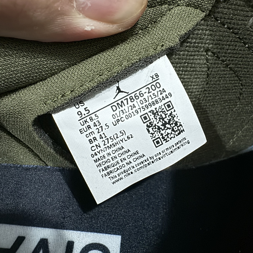 图片[2]-【PK纯原版】Travis Scott x Air Jordan AJ1 Low OG SP TS联名军绿倒钩8.0低帮 DM7866-200nn品质非常稳的版本细节强于市场90%以上代号纯原版本n高价零售必推 零翻车💪🏻nn所有皮料均来自原厂 所有细节均多次校对针车效果同步原鞋 刺绣拉到原厂定做原楦原纸板开发 后跟弧度收口自然不对折 极致一眼正品既视感进口玻璃冲刀皮料裁剪超干净零毛边 承诺百分百一致原鞋 鞋面清洁度最高 QC检验标准 控制溢胶 鞋盒、防尘纸 配件鞋带 均采购来自原厂 尺码：36-47.5 编码：T1440460-鞋库