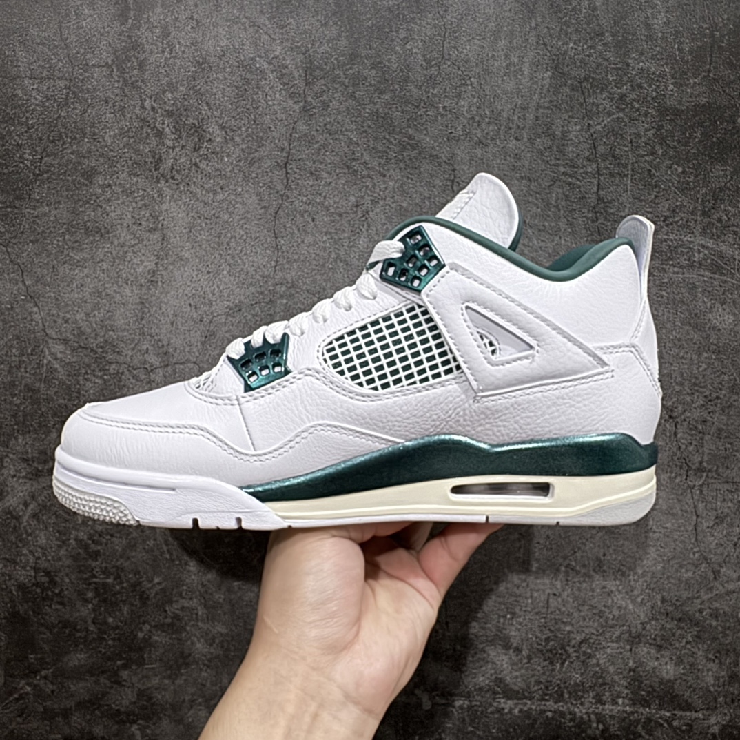 图片[2]-【Y3纯原】Air Jordan AJ4 Retro 氧化白绿 FQ8138-103市售天花板产物 耗时半年巨作 全套原纸板楦头开发 原厂特供皮料加持 确保原汁原味 完美呈现四代版型 一比一鞋头弧度高度鞋身弧度 数据细节工艺流程均保持原鞋一致 原厂TPU网格鞋带扣 正确内里网布 菱角分明不变形无多余毛边 柔软性质感一致于原鞋 市场唯一原厂鞋扣模具 背面可见隐藏注塑口 原厂织唛标 原厂飞人电绣工艺 尾指中部跳三针 独家绑鞋带手法 印刷中底布 四线拉帮 米色美纹纸贴合固定 进口港宝加持 后跟自然饱满 全鞋荧光划线卡点 追求极致完美 每一双都是工艺品 多重QC质检 超越公司货的品控标准 实实在在的免检产品  尺码：36 36.5 37.5 38 38.5 39 40 40.5 41 42 42.5 43 44 44.5 45 46 47.5 48.5 编码：T1490520-鞋库