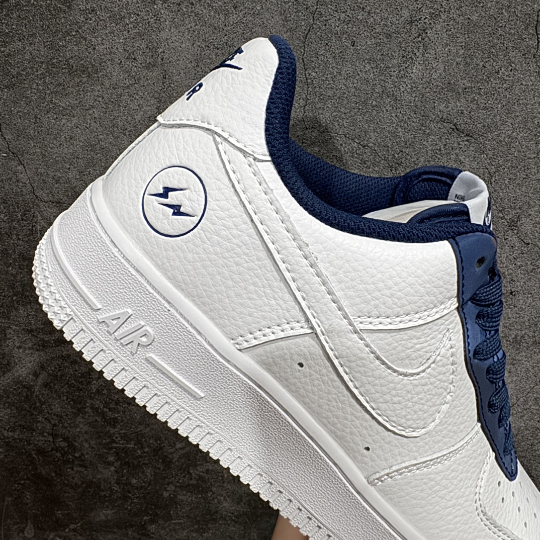 图片[7]-【公司级】官方限量发售 公司级Fragment design x Nike Air Force 1 Low 闪电 藤原浩联名 白深蓝 经典空军一号低帮休闲板鞋  3M反光 定制鞋盒 原楦头原纸板 纯正空军版型 内置全掌气垫货号：TT0801-606SIZE：36 36.5 37.5 38 38.5 39 40 40.5 41 42 42.5 43 44 44.5 45 编码：HXS270280-鞋库