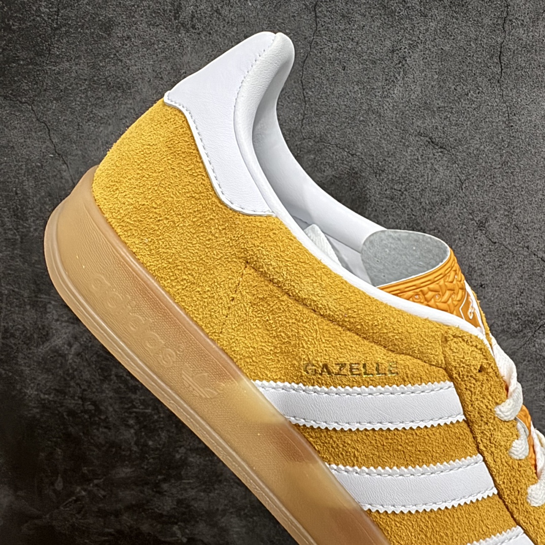 图片[7]-【T版纯原跑量】AD Original Gazelle Indoor Trainers 瞪羚室内鞋系列低帮复古百搭休闲运动德训风板鞋 HQ8716nn同价位中品质最佳 最优选择版本n原厂翻毛皮料 翻毛效果 卡色与原版无差别n正确半透大底  大底厚度质感比市面好很多n完美版型 实拍可感受 随意对比可匹敌任何价位品质 全套原纸板楦头开发 每道工序同步公司流程 确保原汁原味n中底原厂特供纳米纤维板 区别市面劣质纸板中底原厂海玻璃鞋垫 中置乳胶足弓支撑垫 正确3/2横条宽版背胶一比一鞋头弧度高度鞋身弧度 烫金亮度高频深浅同步原鞋n 原厂港宝加持定型后跟R度完美 原厂高频磨具加持 Logo字体 凹凸明显 轮廓分明 描漆定位精准 三道杠为尖角45°锯齿状 高频立体感很强 区别圆形锯齿 已最大程度还原公司 欢迎对比SIZE：35.5 36 36.5 37 38 38.5 39 40 40.5 41 42 42.5 43 44 44.5 45 46 47.5 编码：HJ200220-莆田鞋批发中心