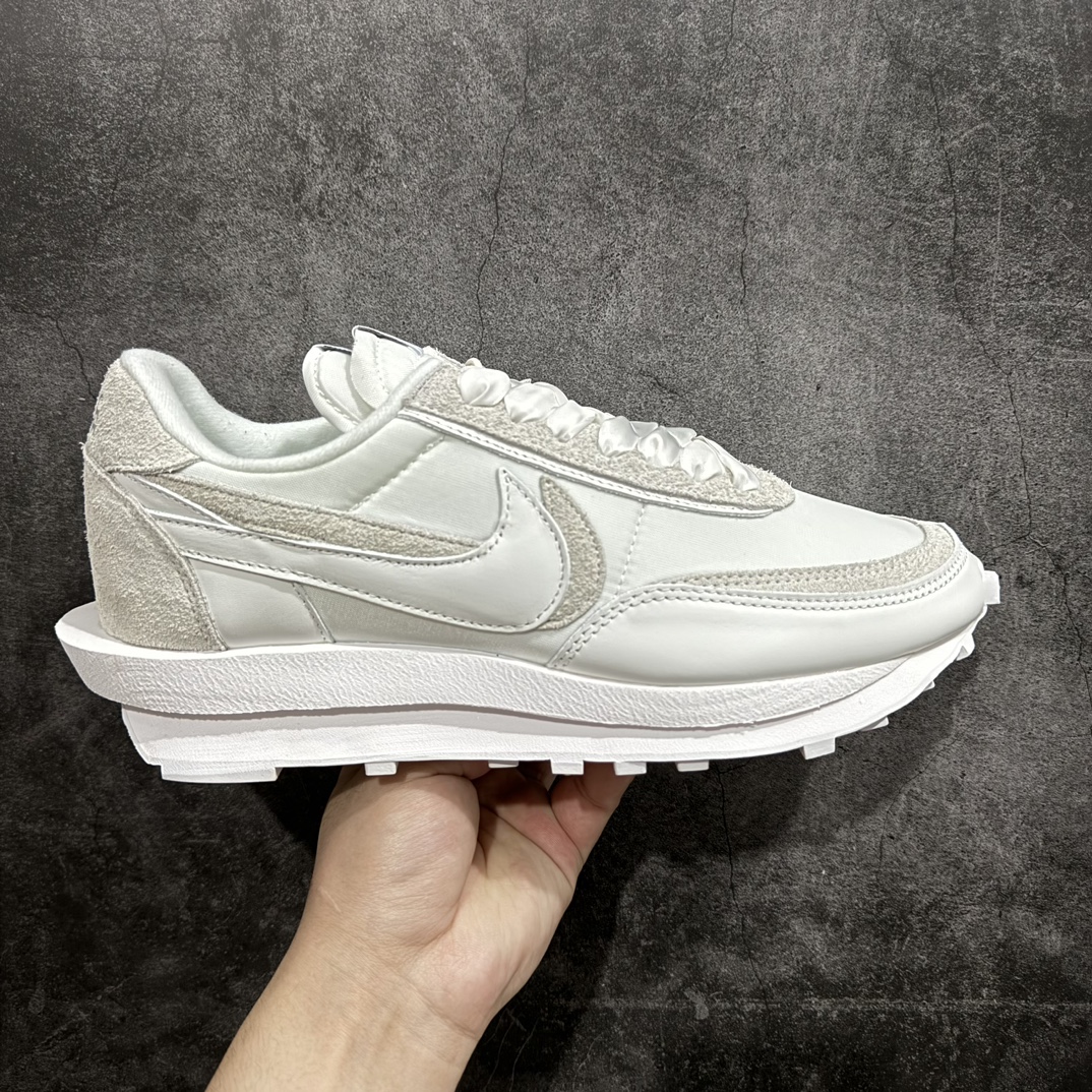 【纯原版】Sacai x Nike LDV Waffle华夫2.0纯白布面 BV0073-101nn市售天花板品质一线头部大厂出品 平台高端零售卖家专供品质原鞋原厂数据原楦头纸板开发 正确原厂织唛标 转印工艺 原厂鞋面材料 正确织面 全网最大程度还原ZP工艺版本 尺码：36 36.5 37.5 38 38.5 39 40 40.5 41 42 42.5 43 44 44.5 45 46  编码：T1300350-莆田鞋批发中心