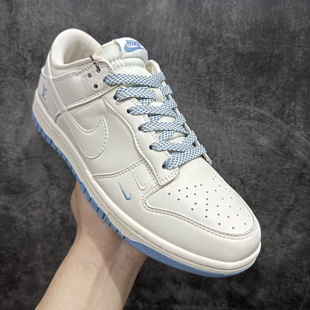 图片[3]-【定制版】Nk SB Dunk Low LV联名-双勾米蓝 周年高端定制 低帮休闲板鞋 XX2025-308n#定制鞋盒 大厂纯原品质出货 超高清洁度 皮料切割干净无任何毛边 细节完美  尺码：36 36.5 37.5 38 38.5 39 40 40.5 41 42 42.5 43 44 44.5 45  编码：HXS320340-莆田鞋批发中心