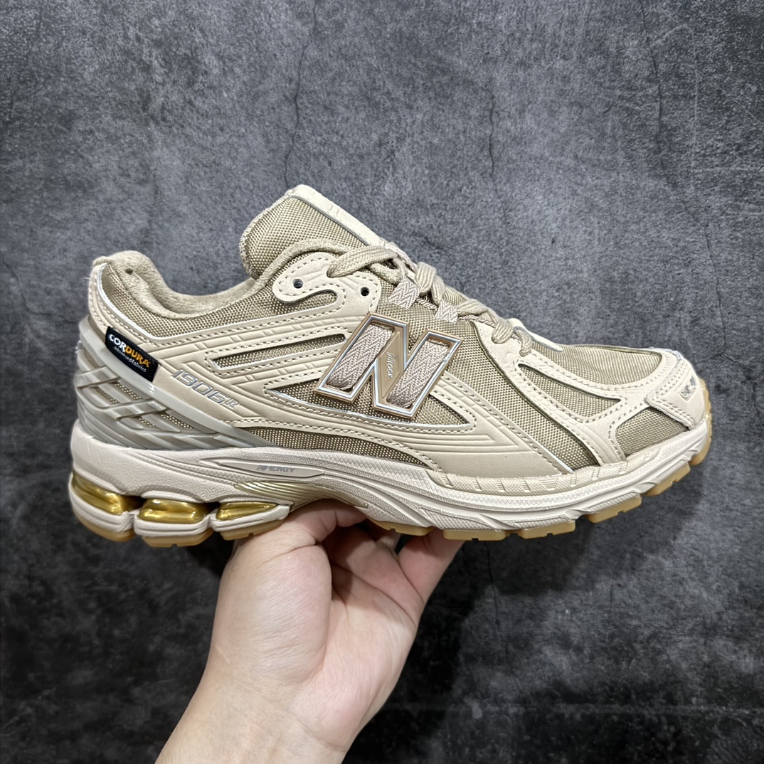 【公司级】New Balance 1906系列复古老爹风休闲运动慢跑鞋 M1906RTn#采用轻质牛剖革拼接透气网眼衬垫织物鞋面材质 T-Beam大底提供足步弓支撑，保持步态稳定 后跟搭载外露缓震胶 尺码：36 37 37.5 38 38.5 39 40 40.5 41 42 42.5 43 44 45  编码：YX240260-鞋库