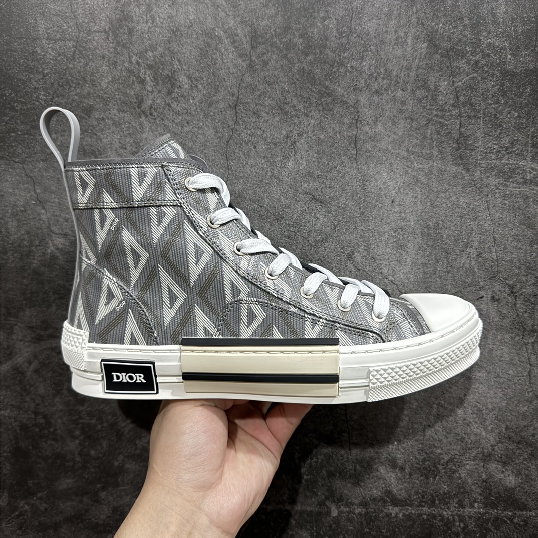 【广东纯原版本】Dior B23 Oblique High Top Sneakers 迪奥“CD重影”系列 Cactus jack x Dior 联名款nn东莞纯原 原版购入再次全新升级全鞋细节到材料到包装大幅度提升改正市面最强版本 可对比 历史最高FK （全套原版一致配件包装）n羊皮贴底拉帮 原装耐弯折耐高温EVC饰片材质 迄今为止唯一原装版本 采用原厂科技面料 无色差问题 随意对比公司 鞋面网纱一比一打样开发 原版一致大底 正确后跟弧度 后尾巴双针走线 完美楦形 尺码：39 40 41 42 43 44 45 46 编码：HH390420-鞋库