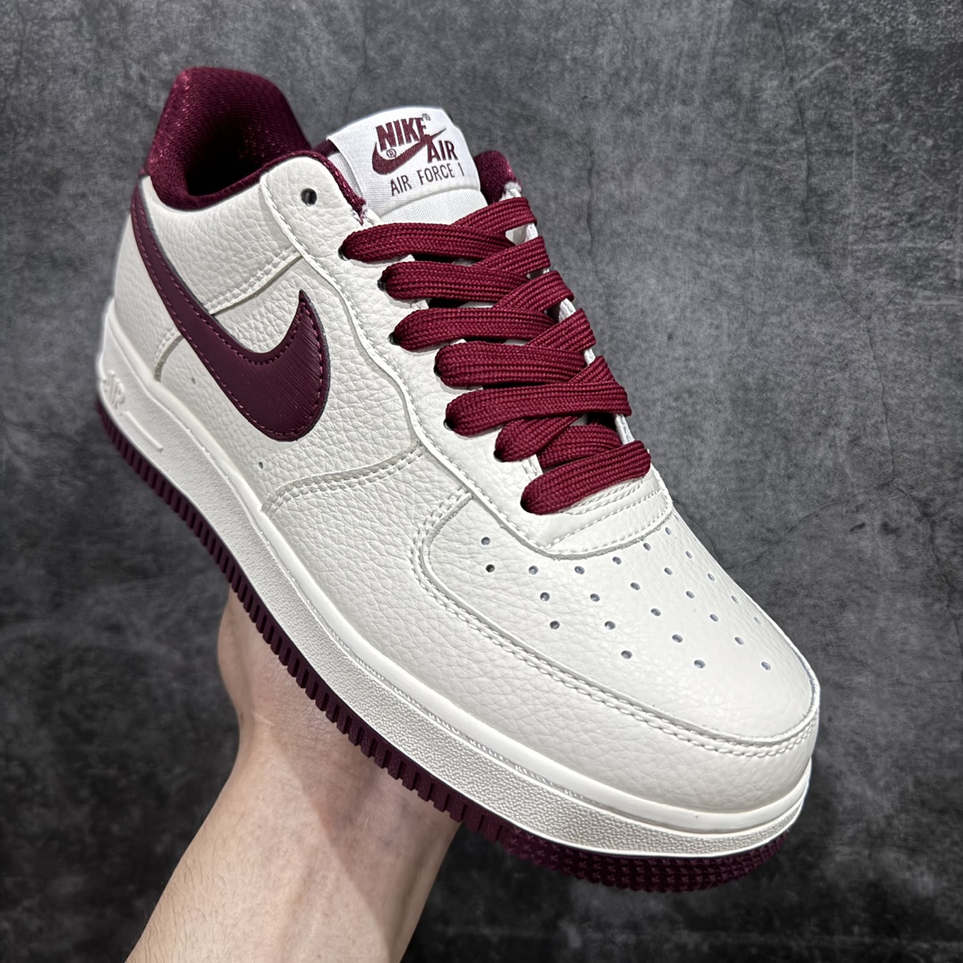 NikeAirForce1Low07带笔白酒红原楦头原纸板打造纯正低帮空军版型专注外贸渠道全掌内置蜂窝气