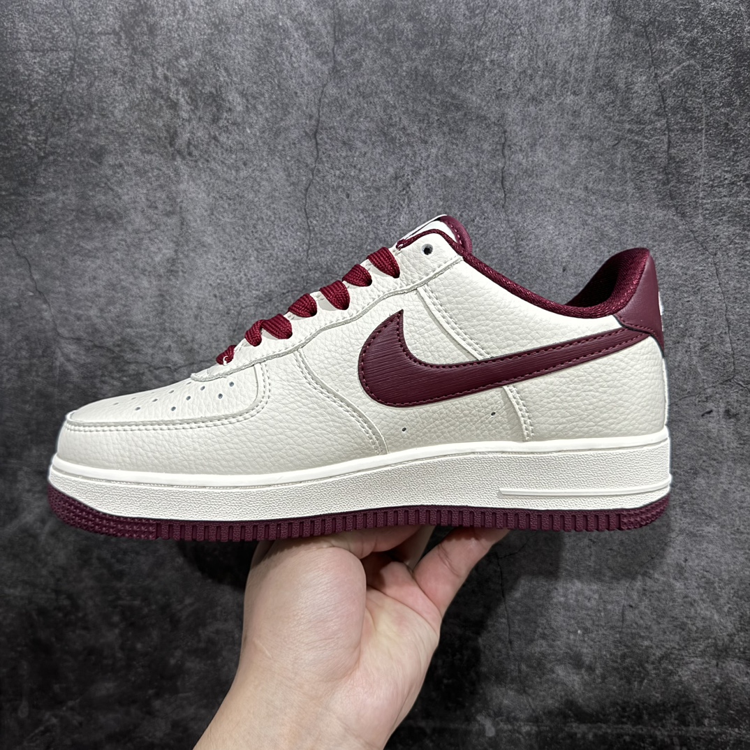 NikeAirForce1Low07带笔白酒红原楦头原纸板打造纯正低帮空军版型专注外贸渠道全掌内置蜂窝气